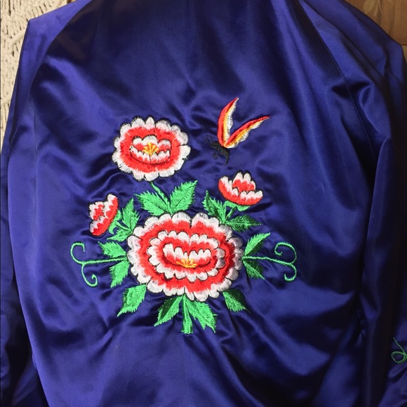 80s Vintage Bomber Jacket - Picture 3 of 5